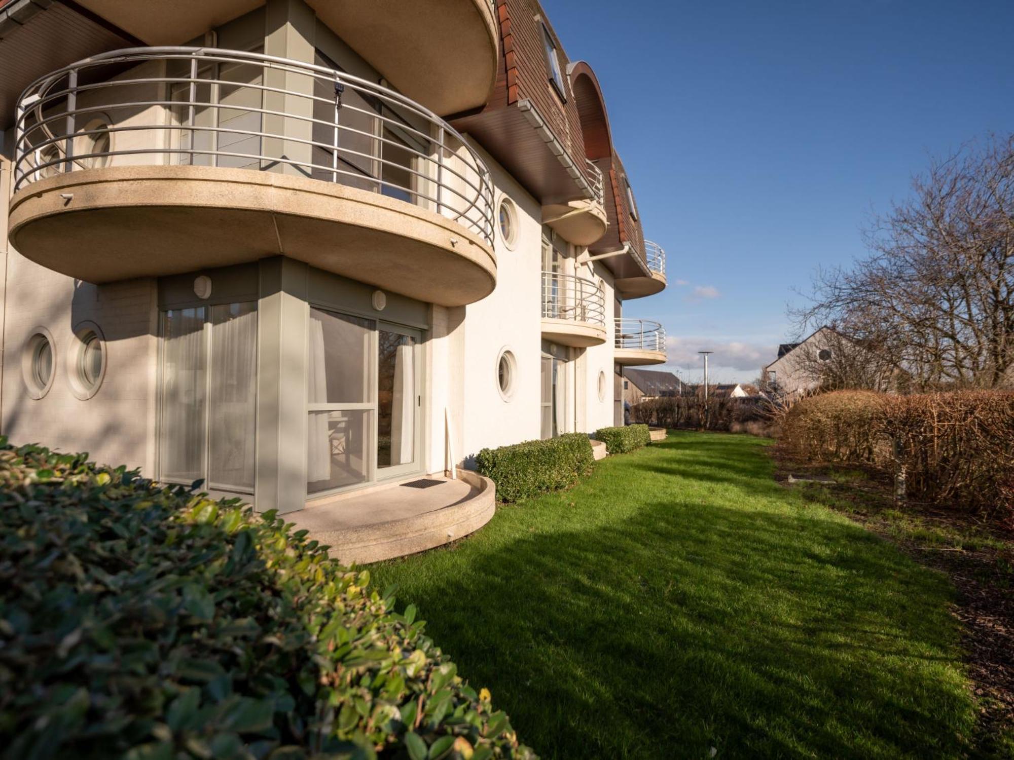 Apartment Blutsyde Promenade-35 By Interhome Bredene Exteriör bild